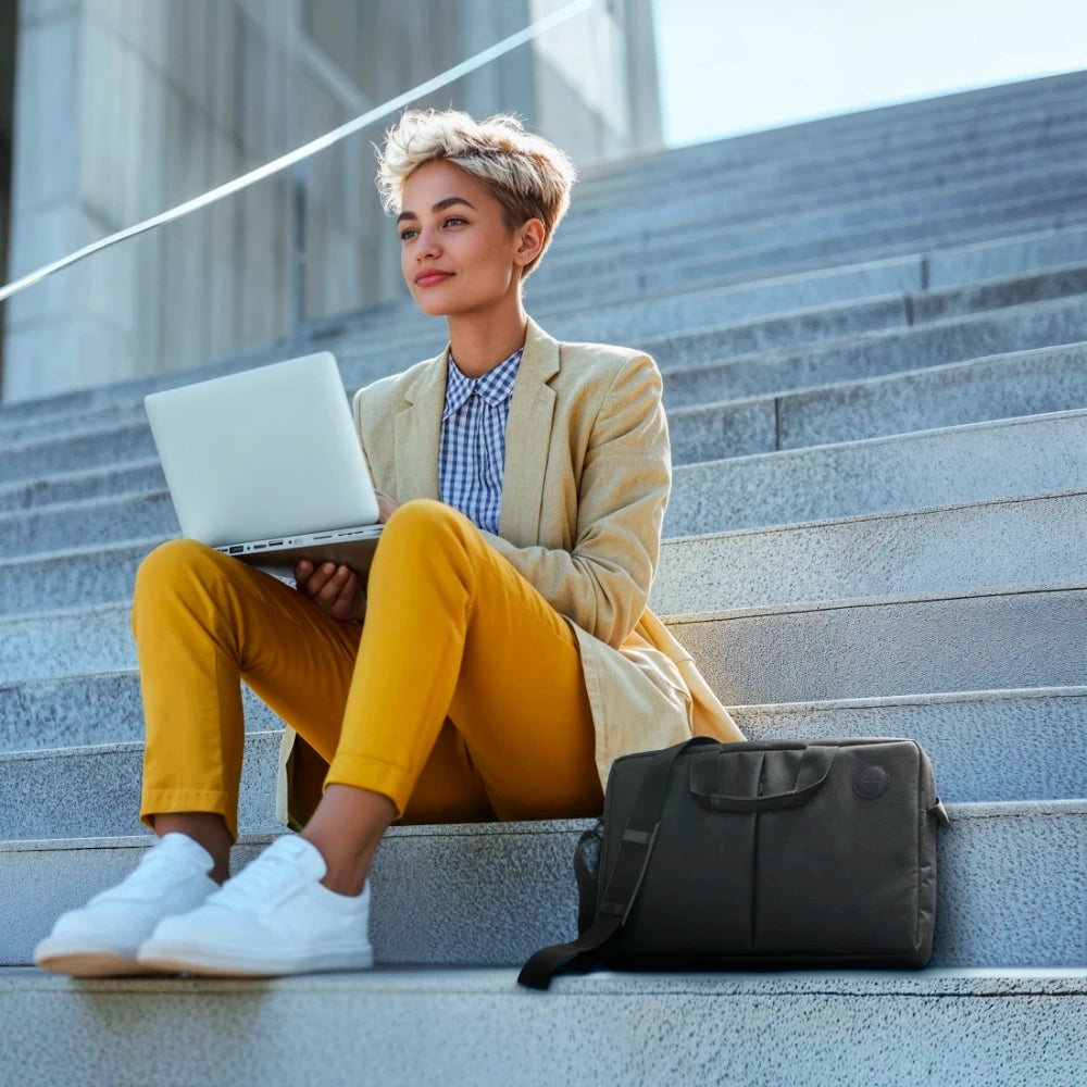 Hama Genua Laptop Bag 15.6 Inch - Black | 542922