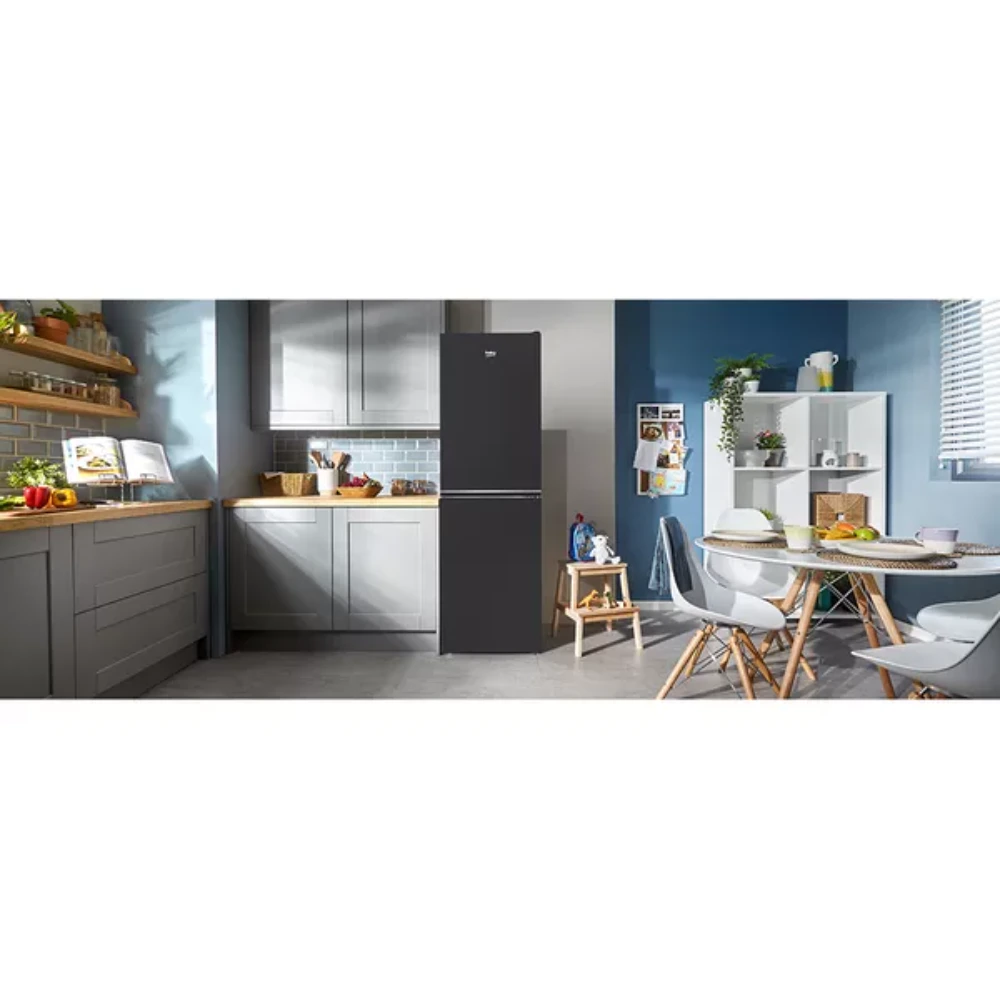 Beko Pro HarvestFresh AeroFlow 50/50 192cm Fridge Freezer - Anthracite | CNG4692VA