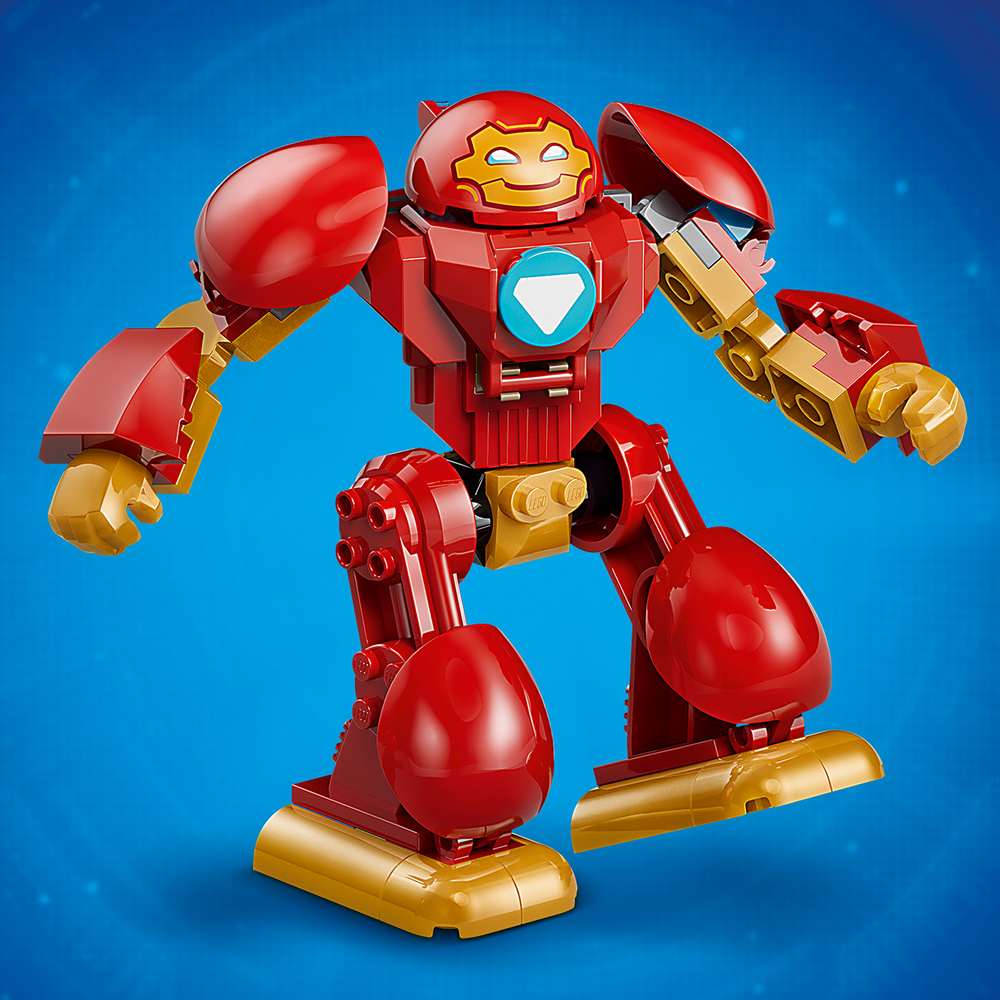 LEGO Disney Junior Marvel Ultron vs. Iron Man 11209 - close-up detail of the finished build. 96 pieces. Ages 4+.