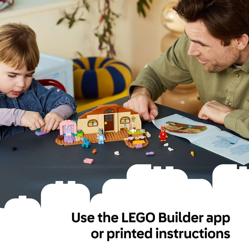 LEGO Bluey School with Rusty and Bluey 11221 - captioned product view. 106 pieces. Ages 4+.