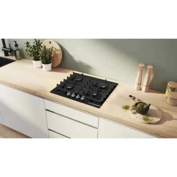 Bosch Series 4 60cm Gas Hob with Black Glass | PNP6B6K40