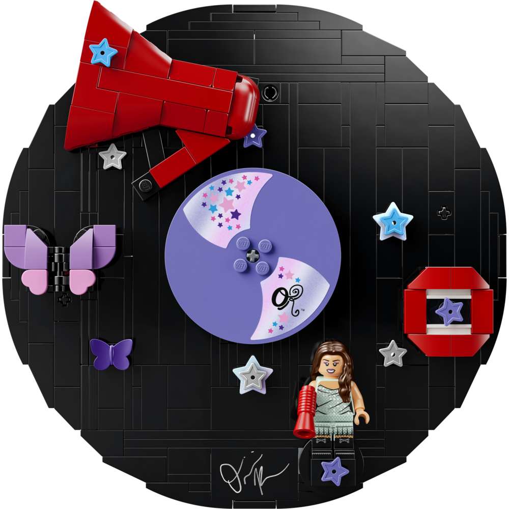 LEGO Editions Music Olivia Rodrigo's Vinyl 43028 - the fully built model on a plain background. 360 pieces. Ages 10+.