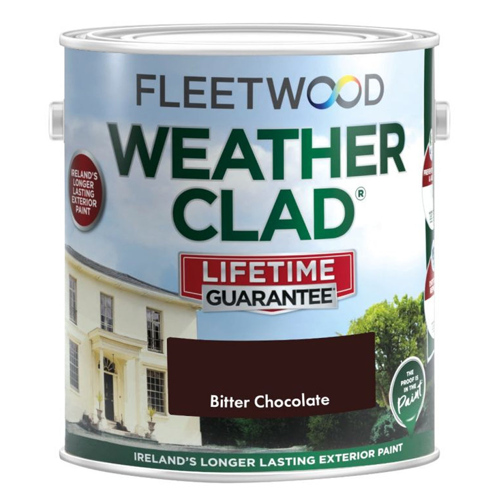 Fleetwood Weatherclad Lifetime Guarantee exterior masonry paint 5 litre tin in Bitter Chocolate brown colour with cream house exterior shown on label