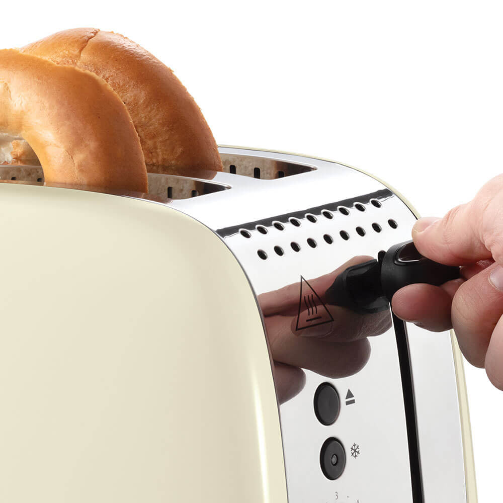 Russell Hobbs 2 Slice Toaster - Cream | 26551