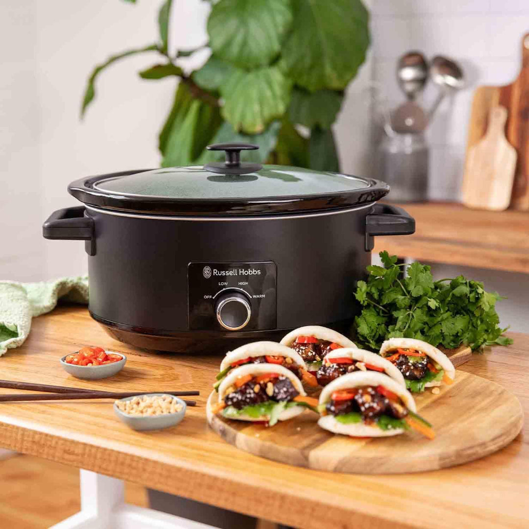 Russell Hobbs Slow Cooker 7 Litre - Matte Black | 27720