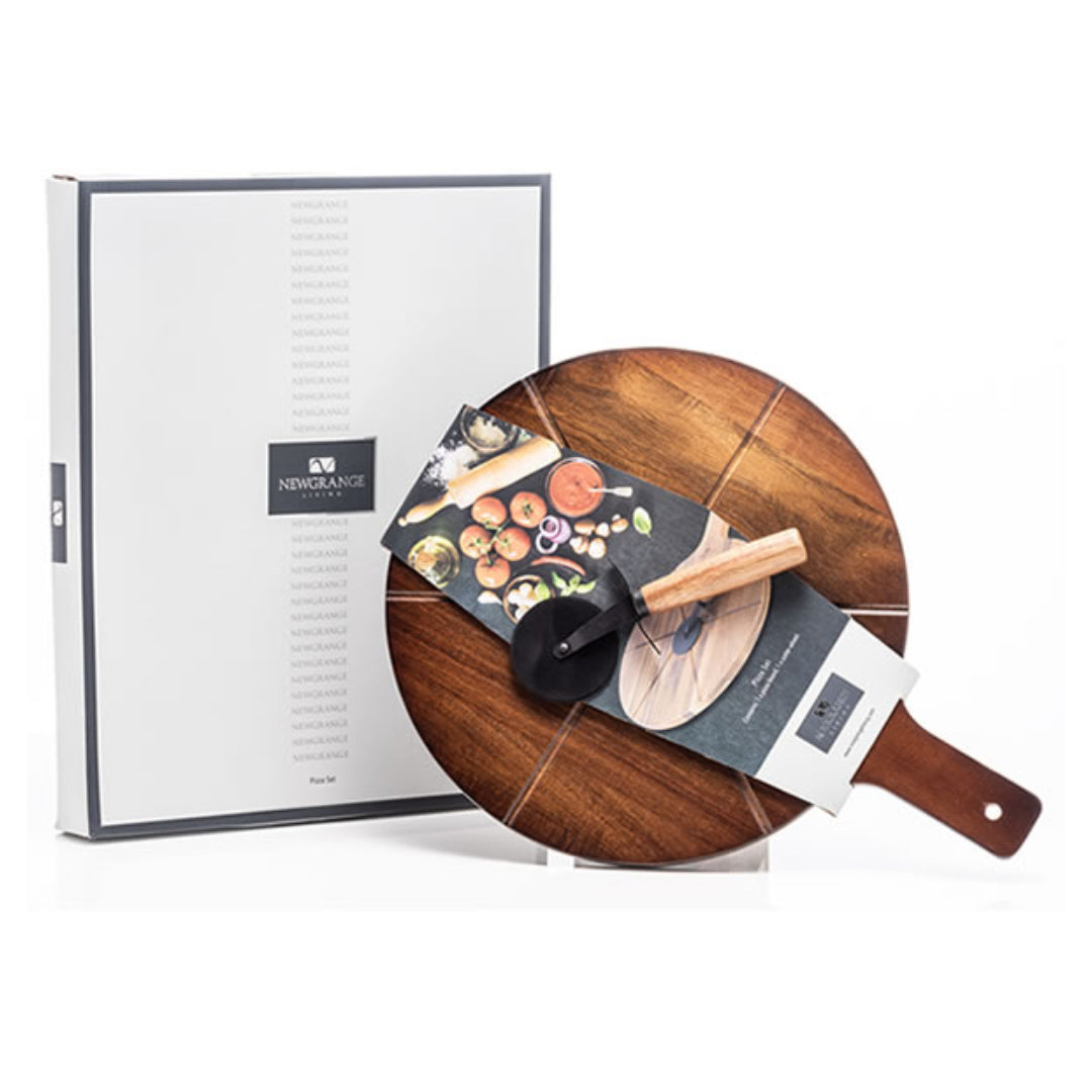 Newgrange Living Pizza Board with Cutter | 500016