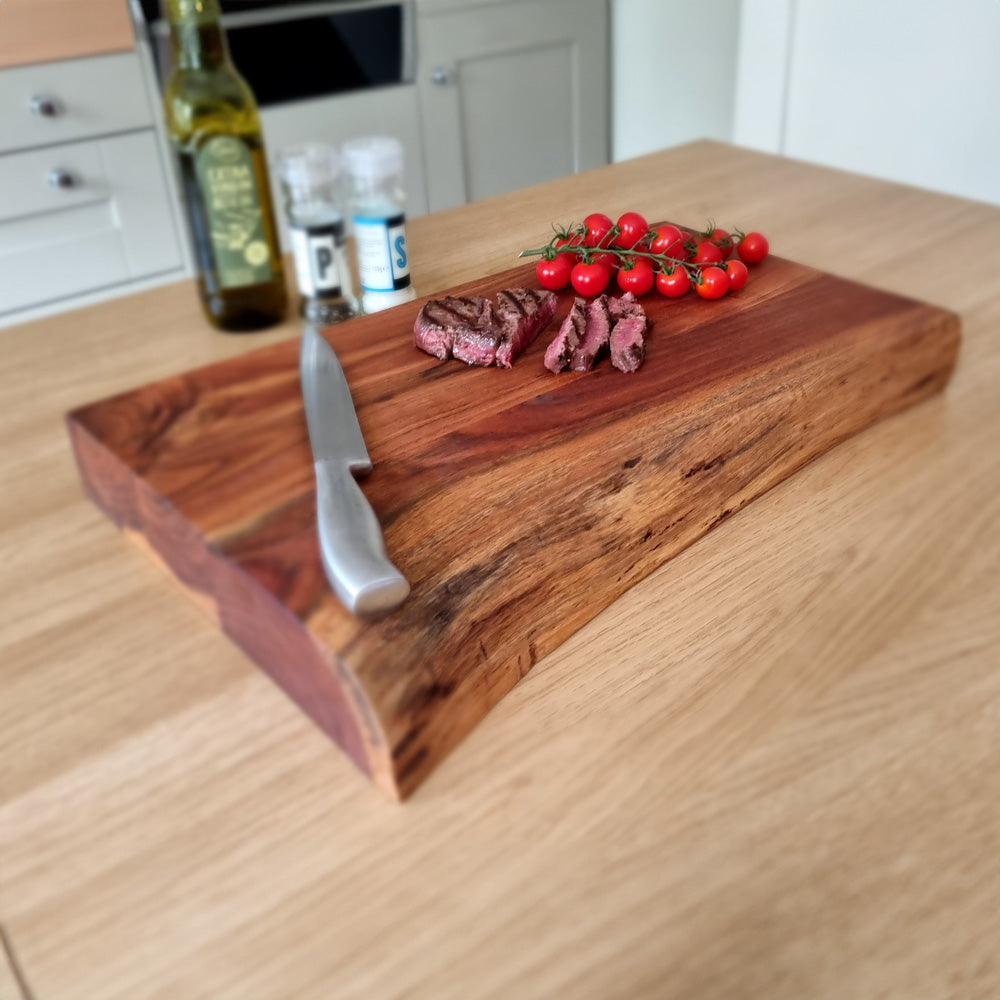 Tara Lane Treviso Live Edge Chopping Board - Medium | TL5822