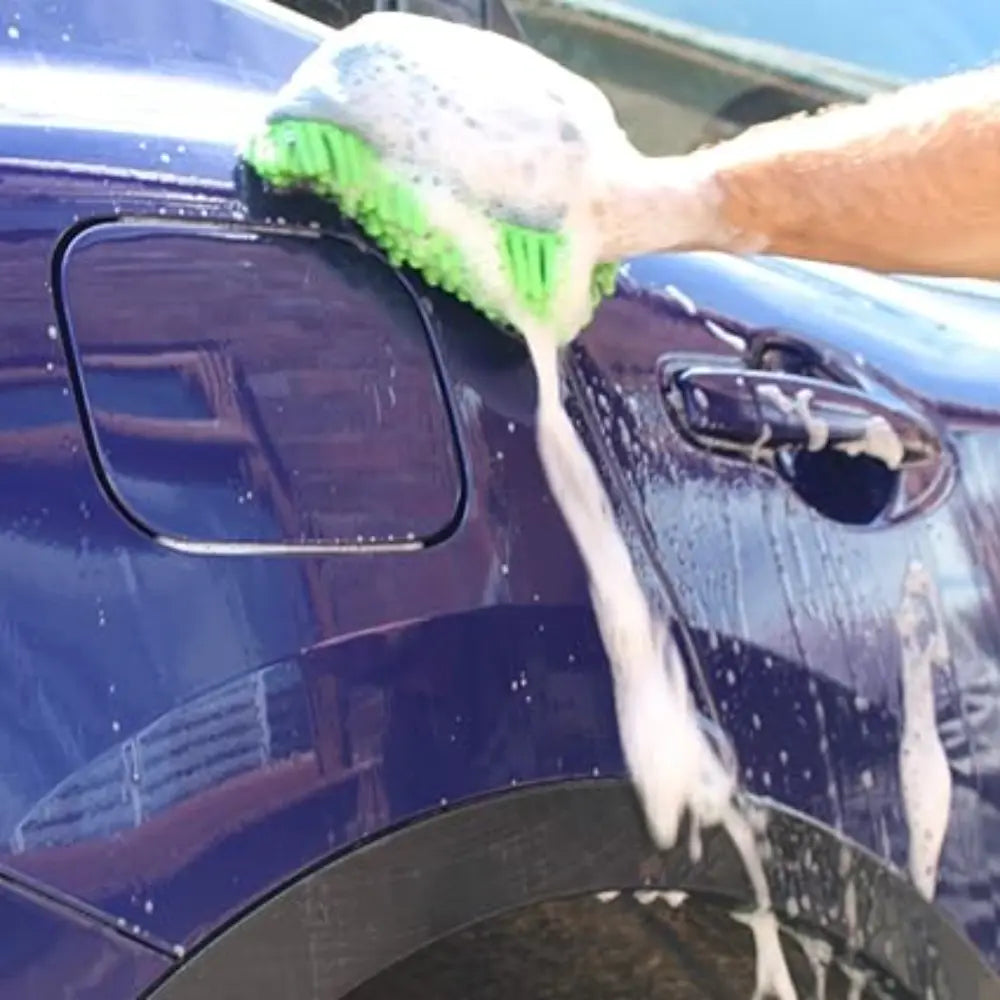 Turtle Wax Zip Wax Concentrated Wash and Wax Car Shampoo 1 Litre | PRR.ATW52580