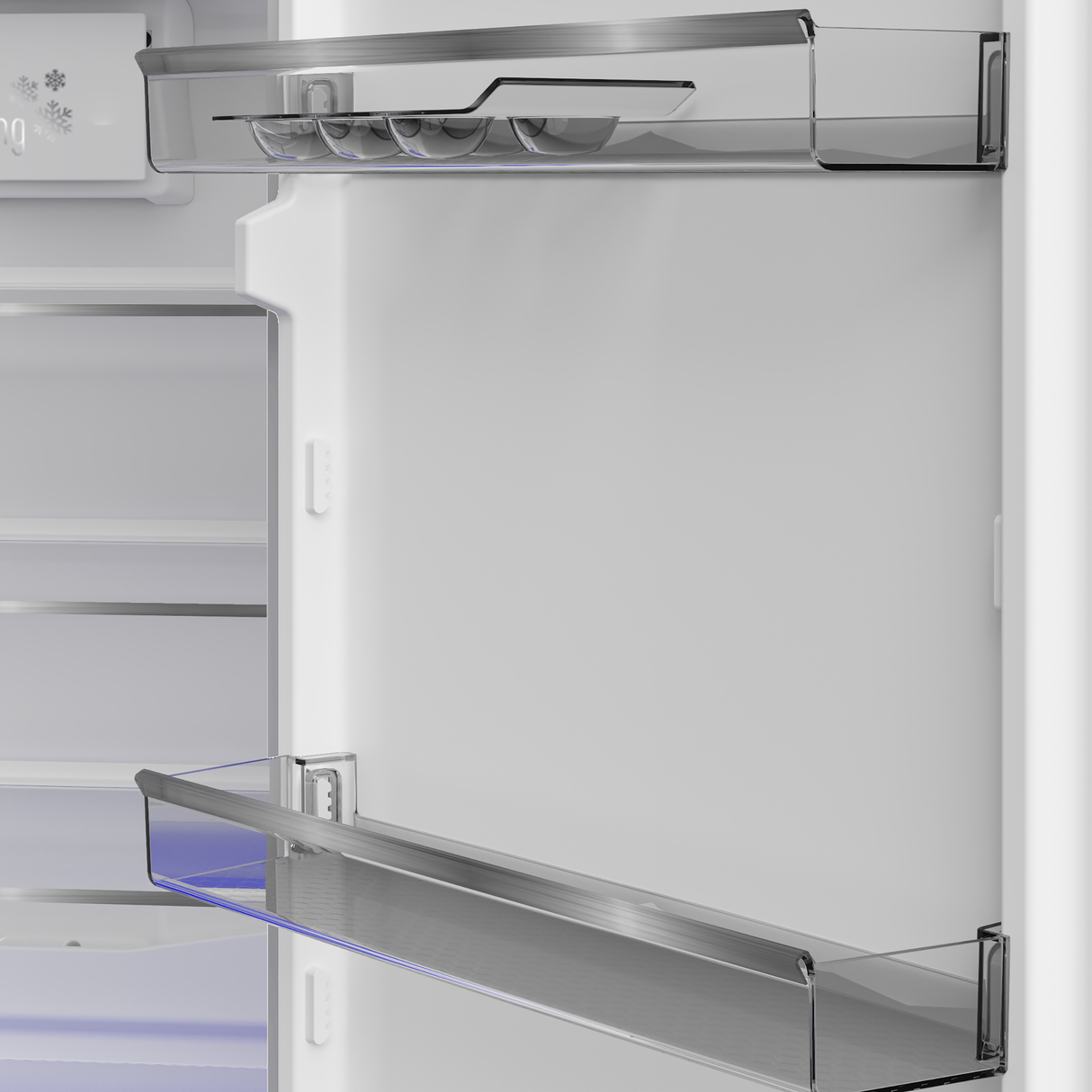 Blomberg 182.4cm Frost Free Fridge Freezer with VitaminCare - White | KGM4574V