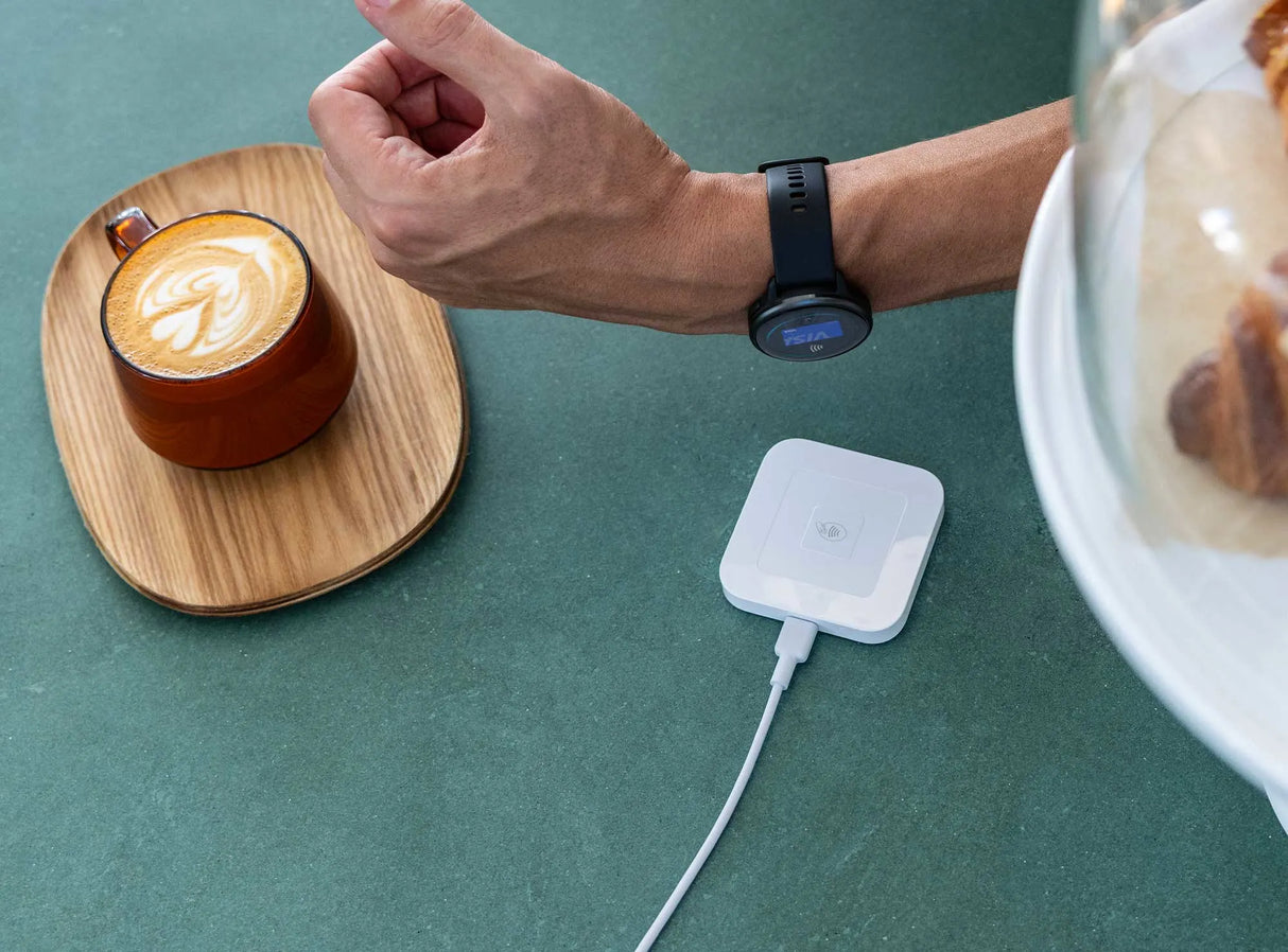 Garmin Vivoactive 6 Smartwatch - Bone | 49-GAR-010-02985-01