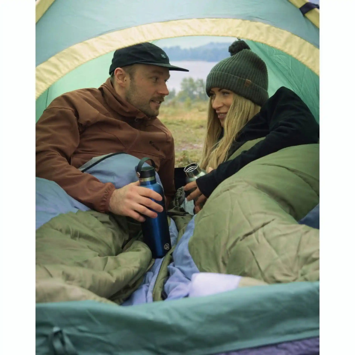Six Peaks Ember Sleeping Bag for Camping | SIOA000401