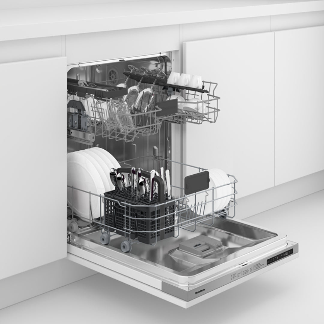 Blomberg 14 Place Integrated Dishwasher | LDV42320