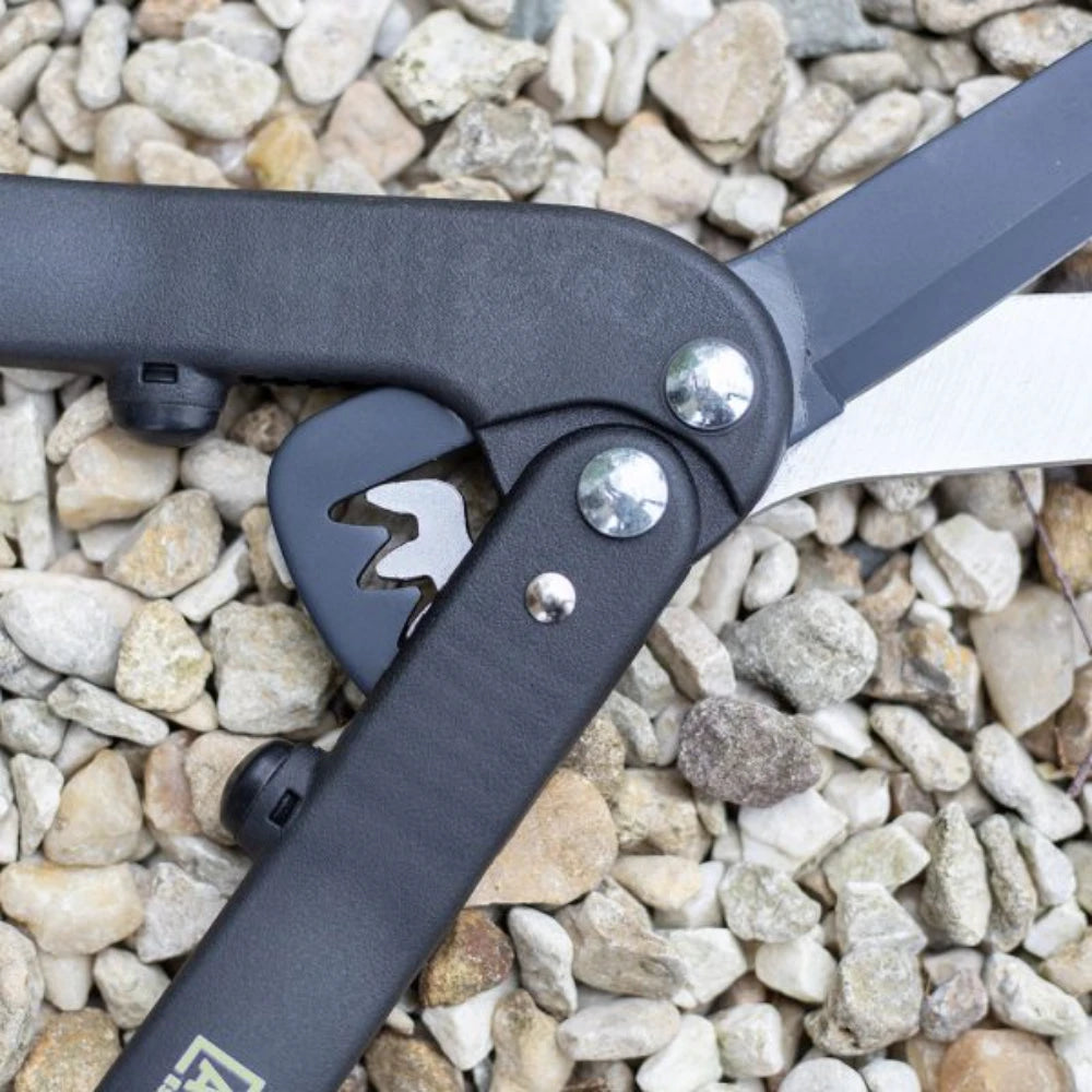 True Temper Ames Geared Hedge Shears Clippers | 9309