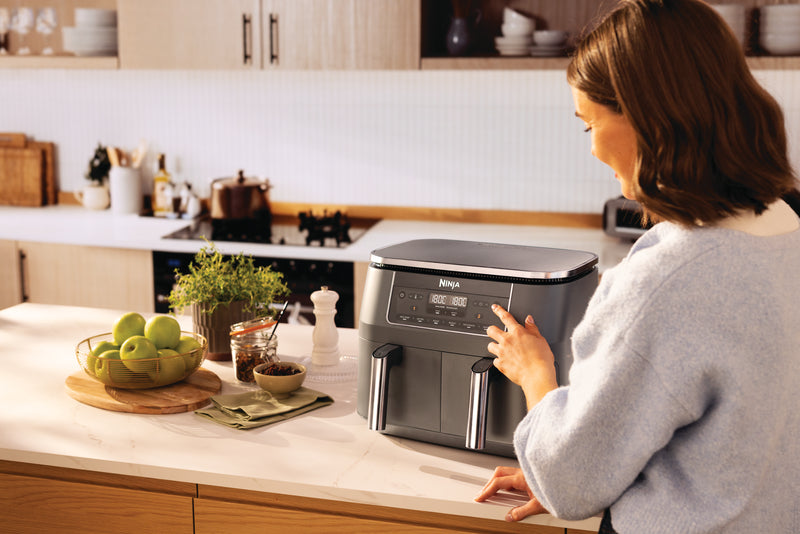 Ninja Dual Zone Air Fryer 7.6L 2400W - Black | DZ300UK