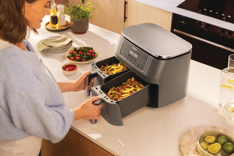 Ninja Dual Zone Air Fryer 7.6L 2400W - Black | DZ300UK