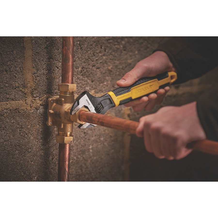 Stanley MaxSteel Adjustable Wrench 250mm (10in) | STA090949