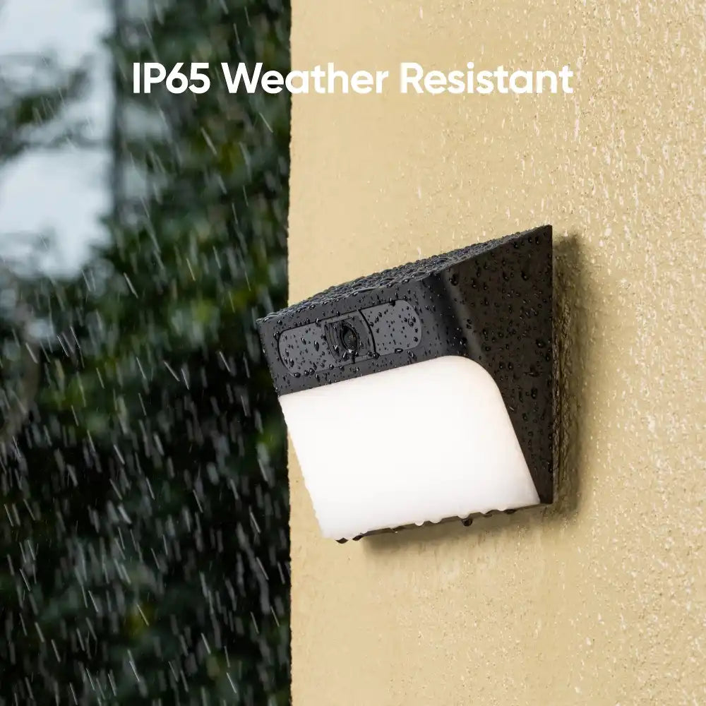 Eufy Solar Wall Light Cam S120 All in One Wall Light and Camera | T81A0311