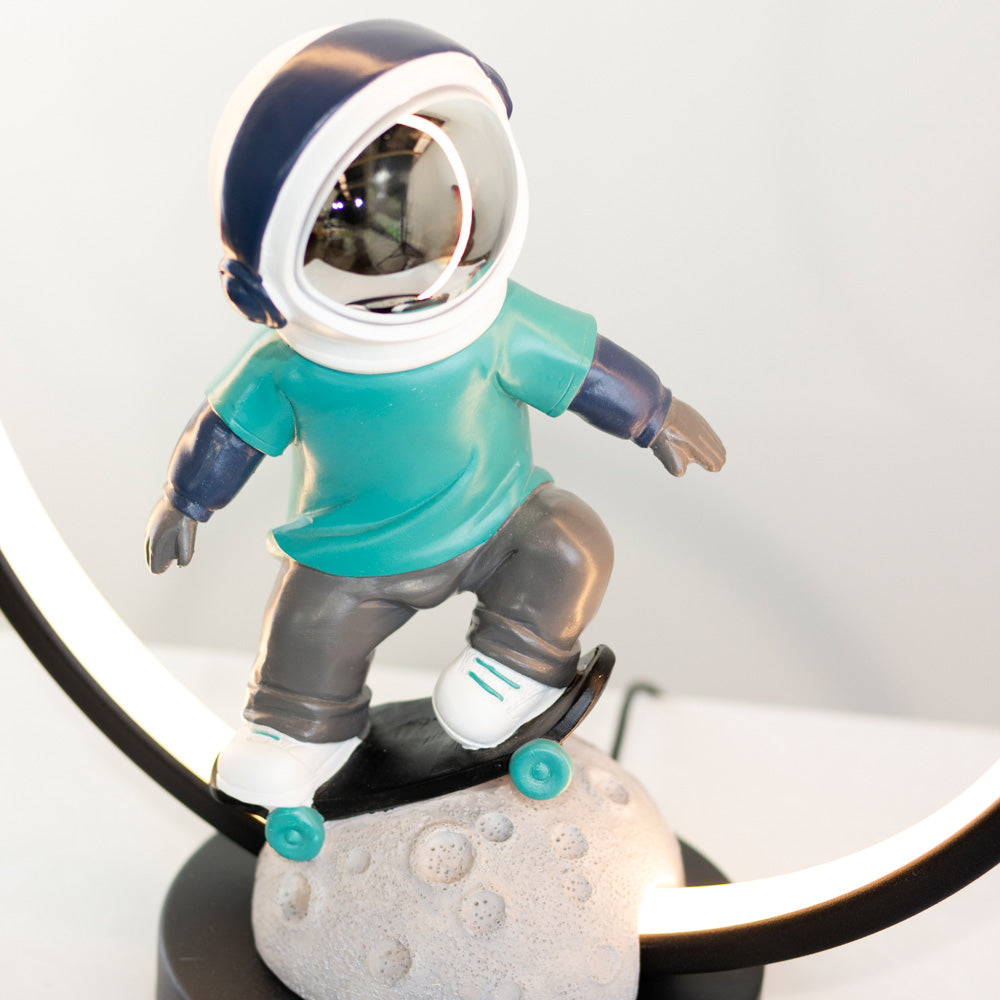 Tara Lane Astronaut Skater USB Table Lamp | TL6707