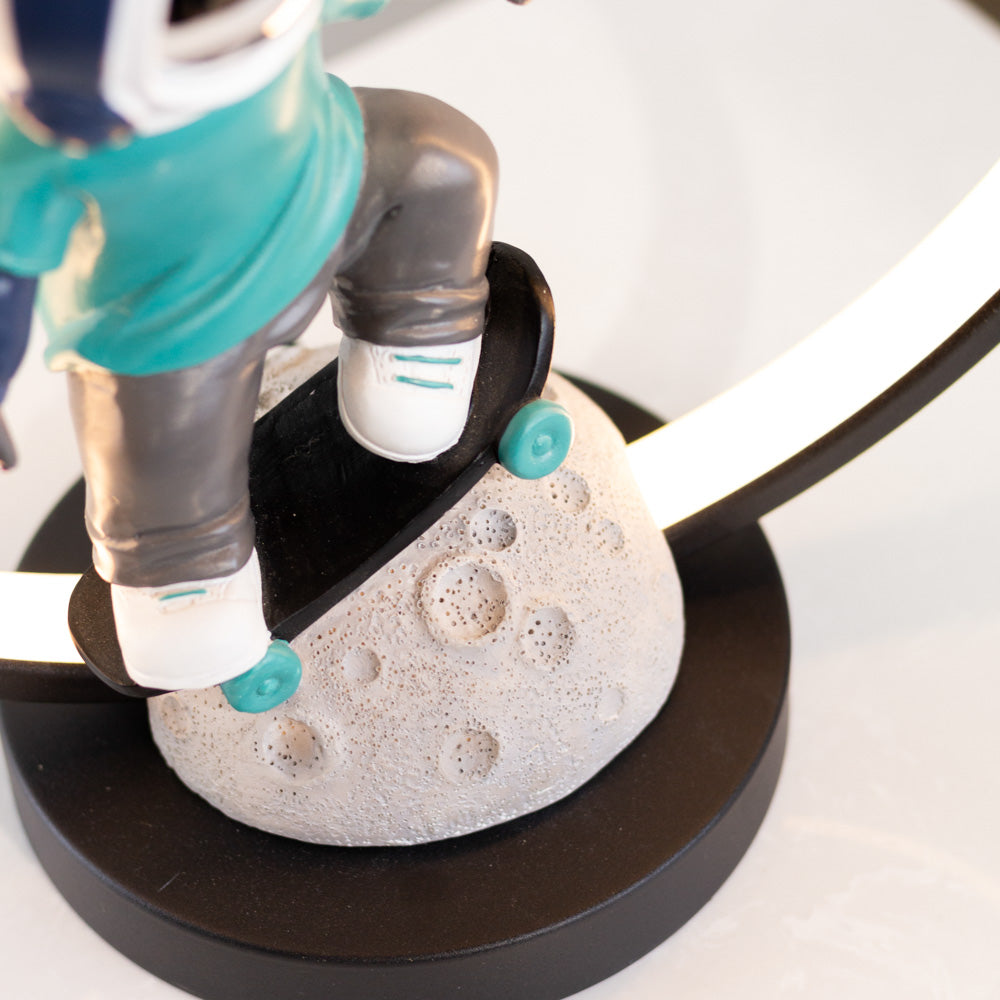 Tara Lane Astronaut Skater USB Table Lamp | TL6707