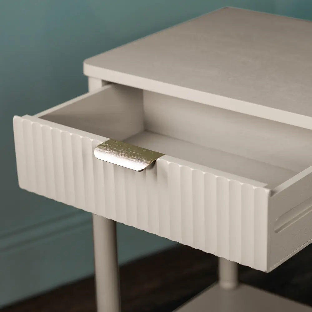 Tara Lane Parson 1 Drawer End Table - Oyster | TL6886