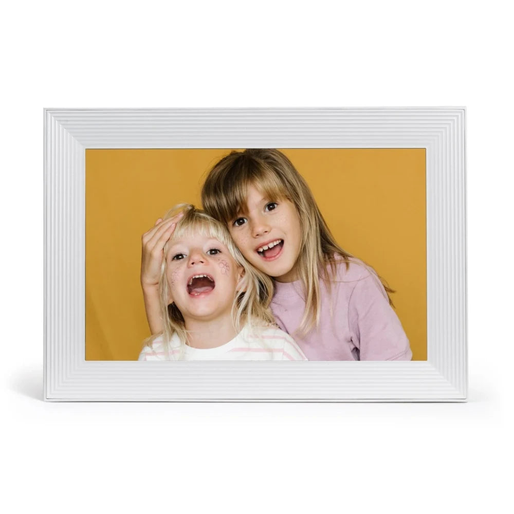 Aura Carver 10.1 Inch WiFi Digital Photo Picture Frame - White | UKA900-WHT