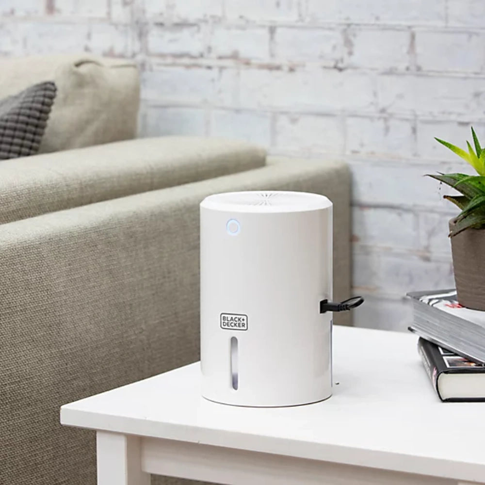 Black & Decker 900ml Portable Mini Dehumidifier - White | BXEH60001GB-B