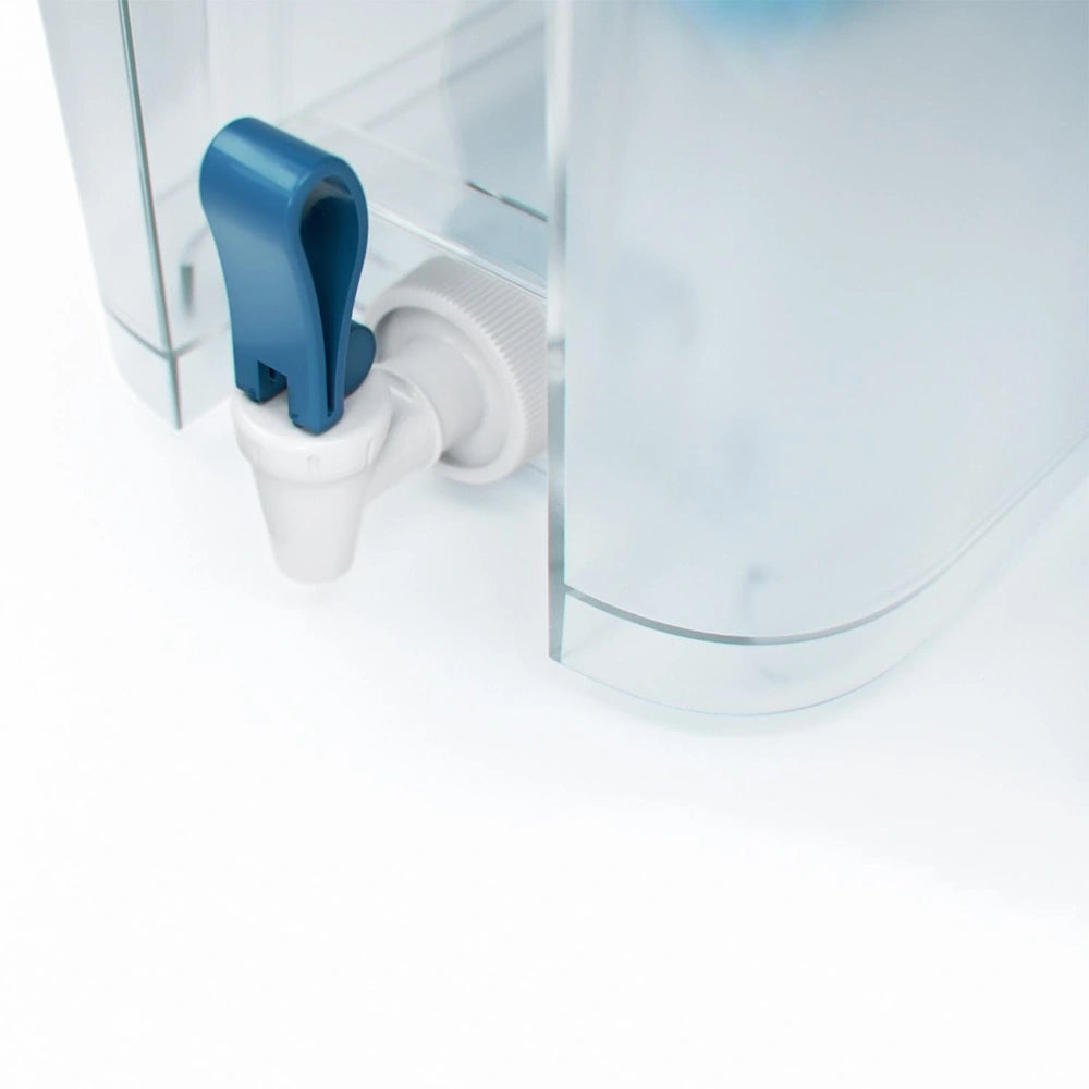 Brita Flow Water Filter Jug 8.2 Litre - White + Maxtra All-in-1 Cartridge | S1051126