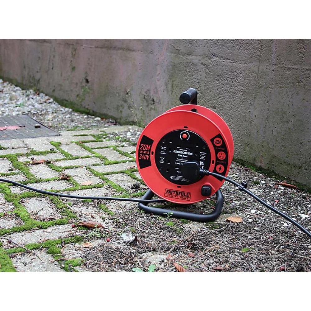 Faithfull 20 Metre 13A Cable Extension Reel | XMS25CR20M