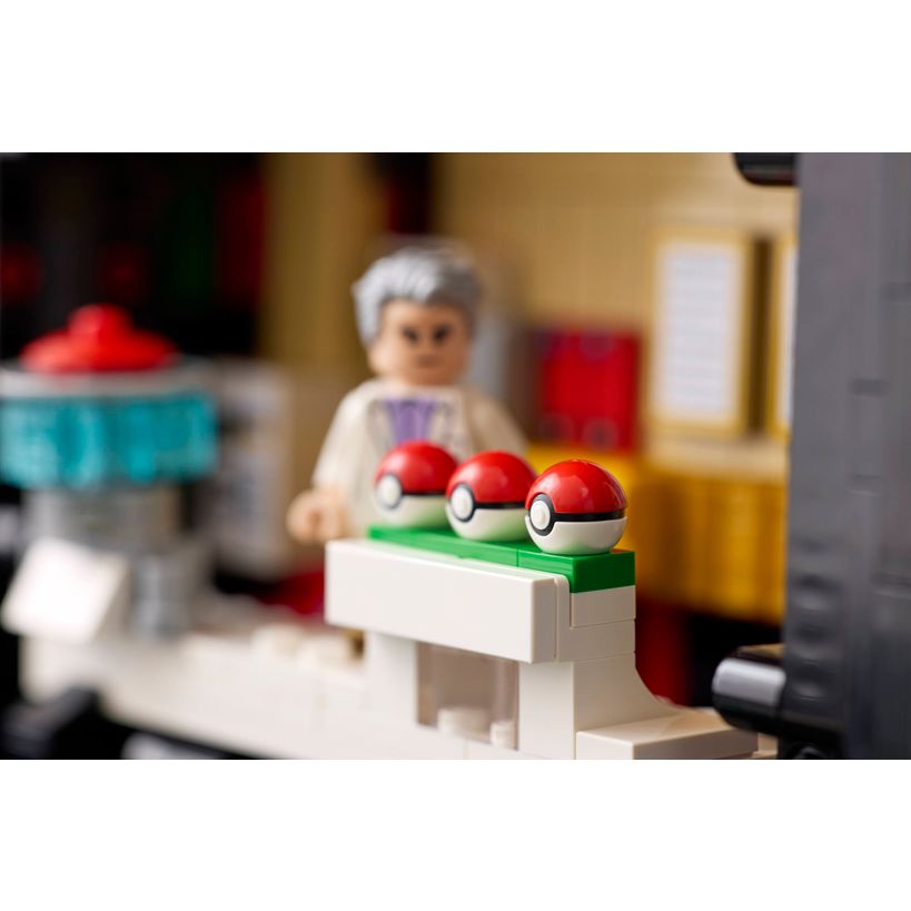 Lego Pokémon Iconic Trainer Moments Poké Ball | 72154