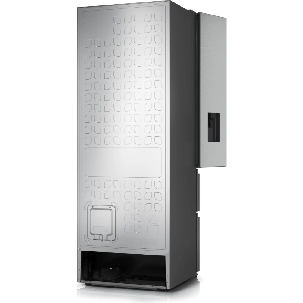 Hisense 70cm Wide French Door American Fridge Freezer - Stainless Steel | RF632N4WIE