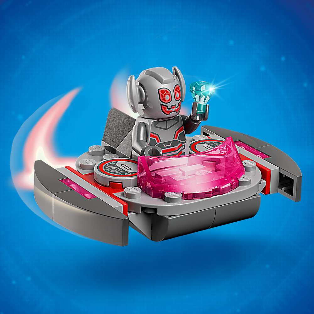 LEGO Disney Junior Marvel Ultron vs. Iron Man 11209 - close-up detail of the finished build. 96 pieces. Ages 4+.