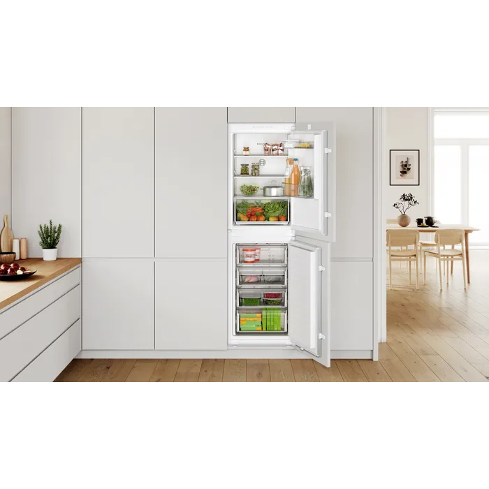 Bosch Series 2 50/50 Frost Free Built In Integrated Fridge Freezer | KIN85NSE0G