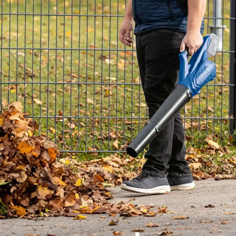 Scheppach Cordless Leaf Blower Kit with 2.0ah Battery | CBL700-X2AHKIT