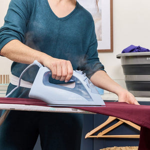 Russell Hobbs Fabric Luxe Steam Iron 2600w - Blue | 28660