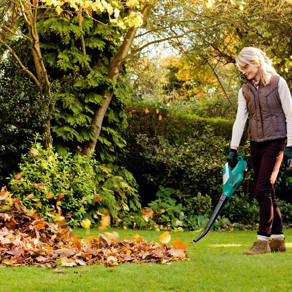 Bosch 18v Brushless Cordless Leaf Blower 1 x 2.0ah Battery | 06008A0571