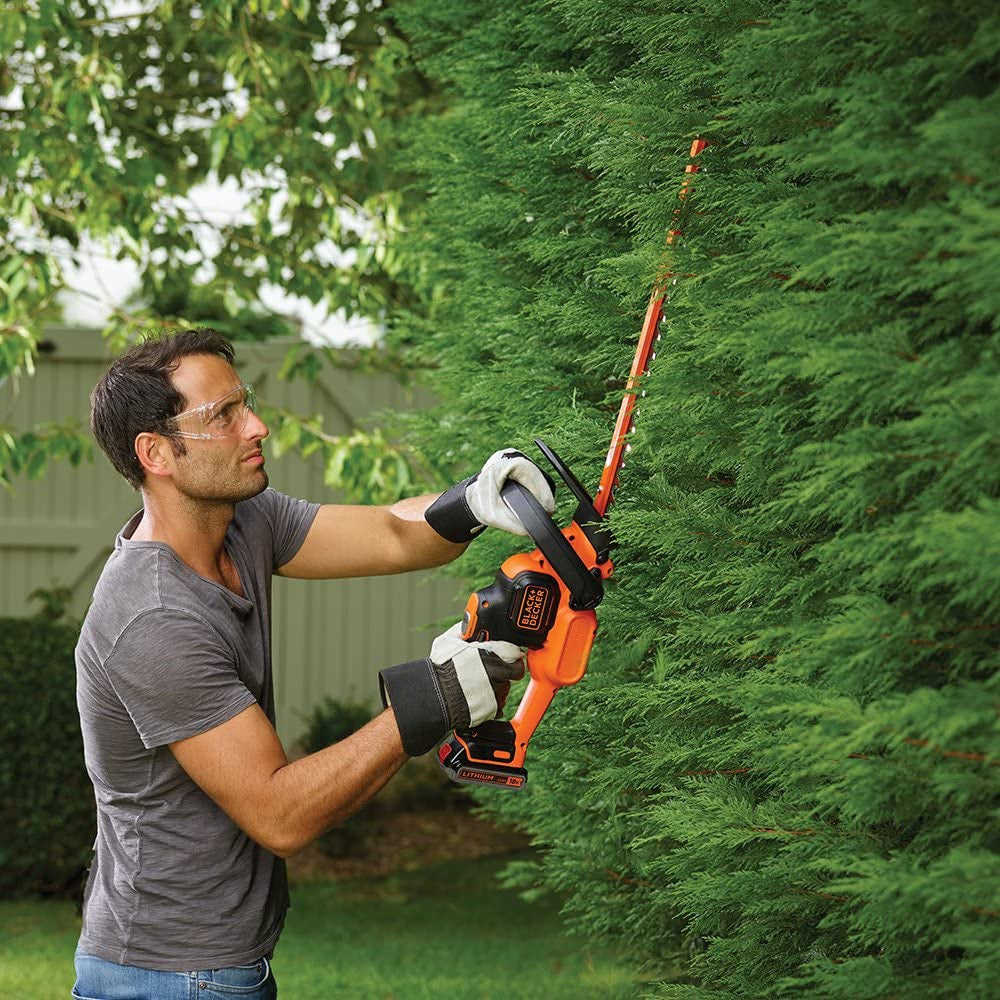 Black & Decker Powercommand Hedge Trimmer Cutter 18V 1 x 2.0Ah Li-ion | GTC18452PC