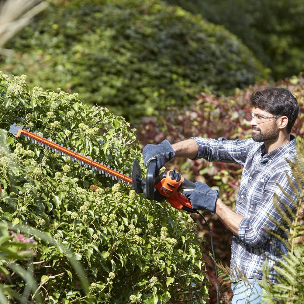 Black & Decker Hedge Trimmer Cutter 60cm 600W 240V | BEHTS501