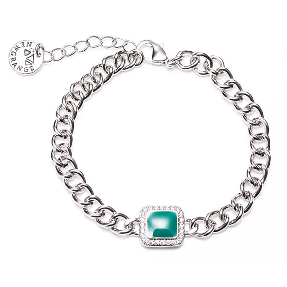 Newgrange Living Bracelet - Silver Stone with Diamond Surround Bracelet | 600421