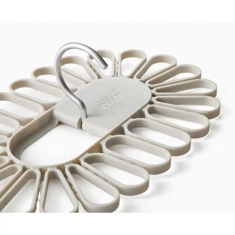 Joseph Joseph Petal 22 Pece Quick Grip Ecru Drying Hanger | 50051JJ
