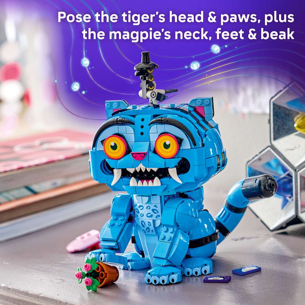 LEGO KPop Demon Hunters Derpy Tiger and Sussie Bird 72537 - captioned product view. 825 pieces. Ages 9+.