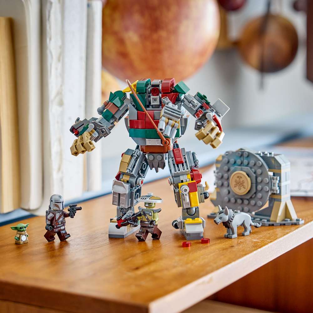LEGO Star Wars™ Hutt Palace Sentry Droid Showdown 75451 - the finished build shown in a home setting. 415 pieces. Ages 9+.