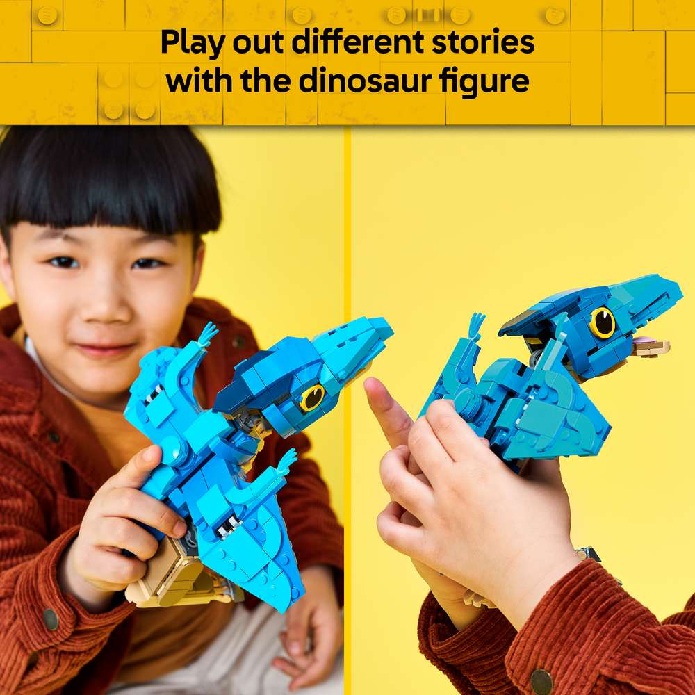 LEGO Jurassic World Baby Dinosaur: Pteranodon 77977 - captioned product view. 373 pieces. Ages 7+.