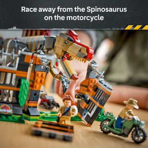 LEGO Jurassic World Spinosaurus Dinosaur Escape 77982 - captioned product view. 820 pieces. Ages 9+.