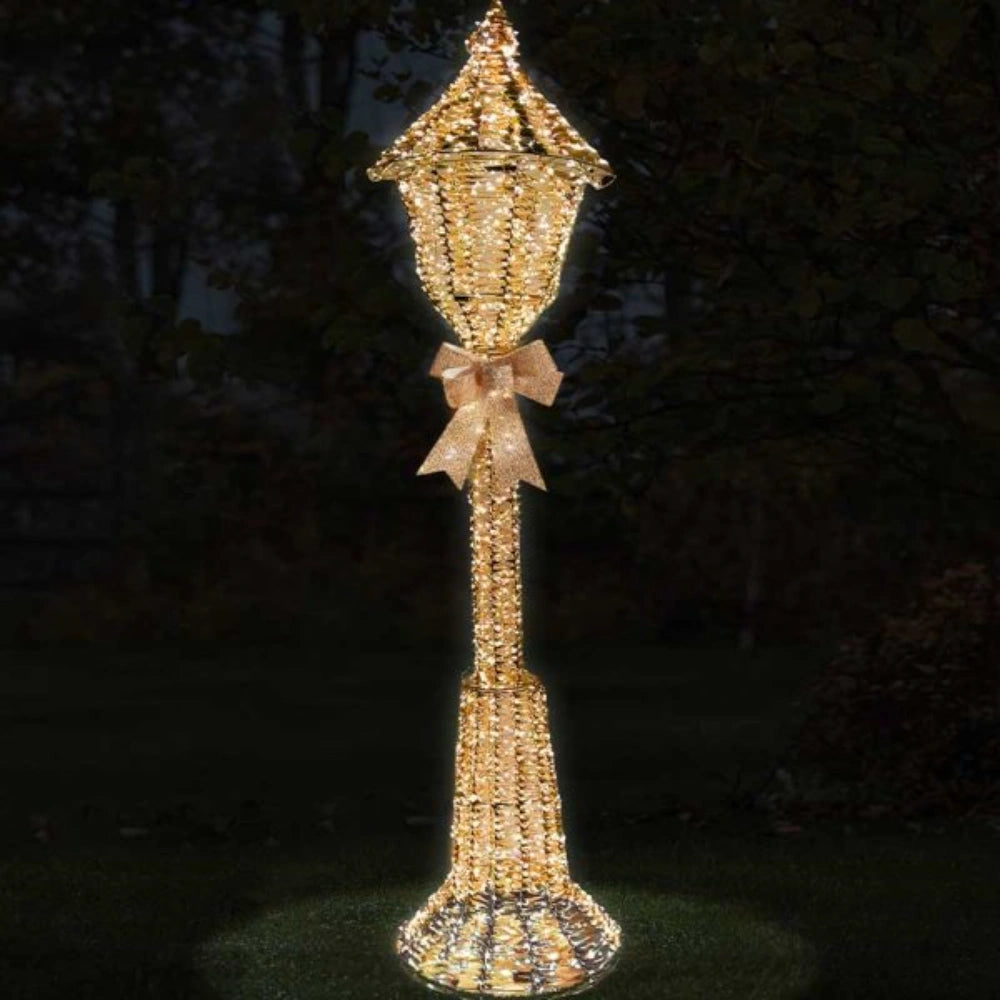 Three Kings Light Up Gold Twist Lamp Post - 230cm