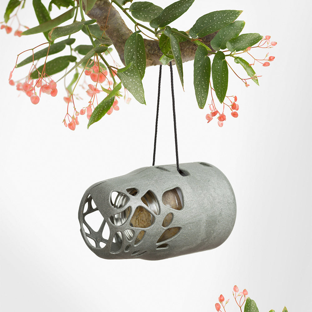 Singing Friend Esmee Bird Feeder Recycled - Grey | SFP050