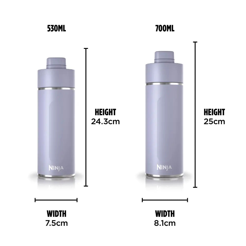 Comparison image of two Ninja Thirsti insulated travel bottles in lavender showing 530ml model height 24.3cm width 7.5cm and 700ml model height 25cm width 8.1cm with stainless steel bands and screw-top lids