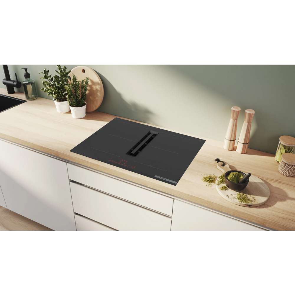 Bosch Series 6 70cm Induction Vented Hob - Black | PVQ731H26E