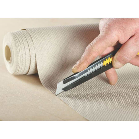 Stanley Snap Off Replacement Blades 18mm ( Pack of 10 ) | STA211301