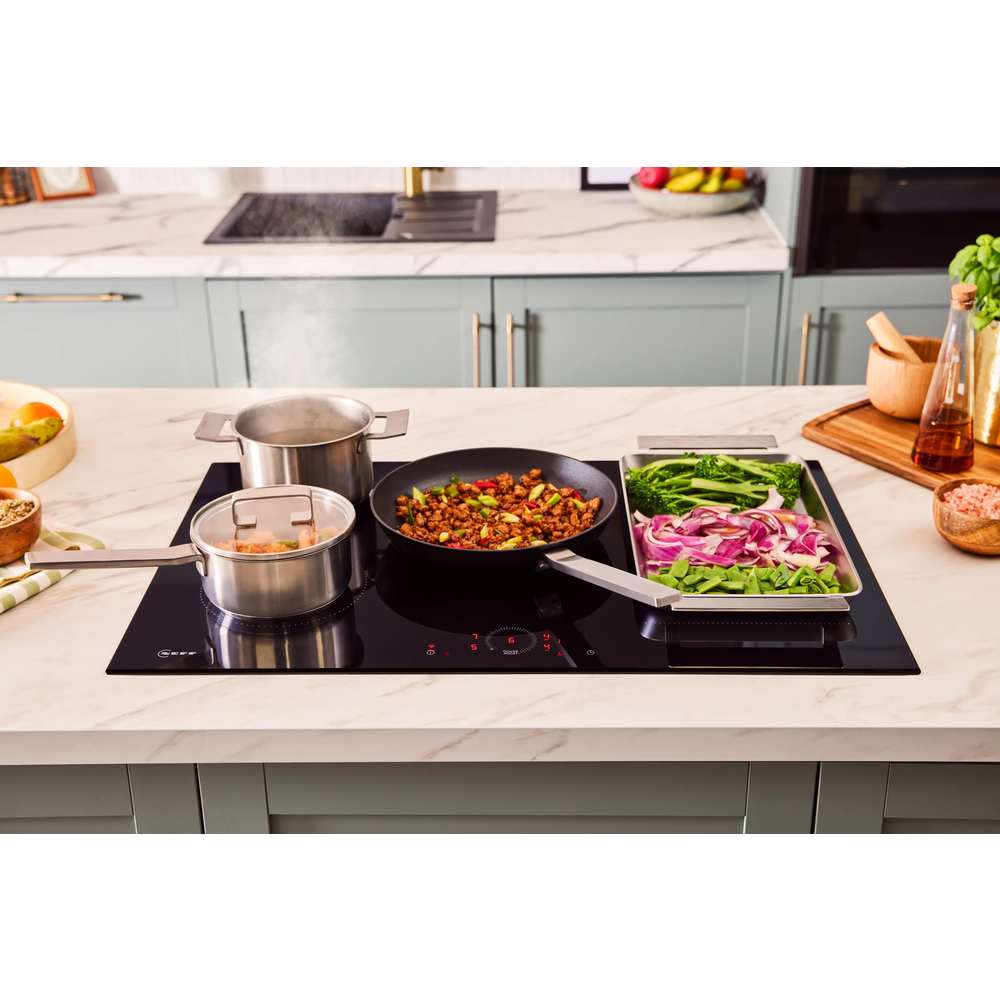 Neff N70 80cm Induction Hob - Black | T68FHV4L0