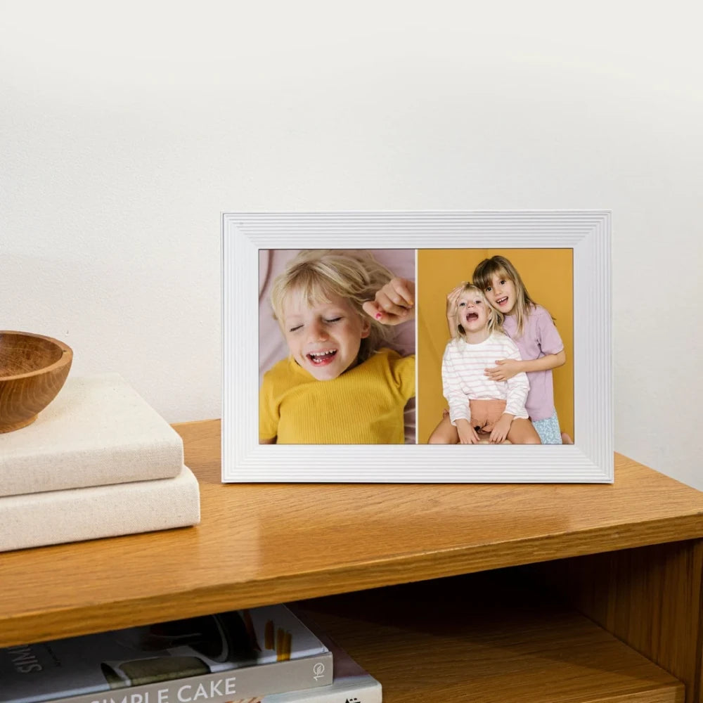 Aura Carver 10.1 Inch WiFi Digital Photo Picture Frame - White | UKA900-WHT